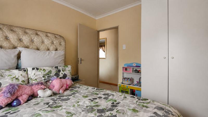 3 Bedroom Property for Sale in Vista Park Free State
